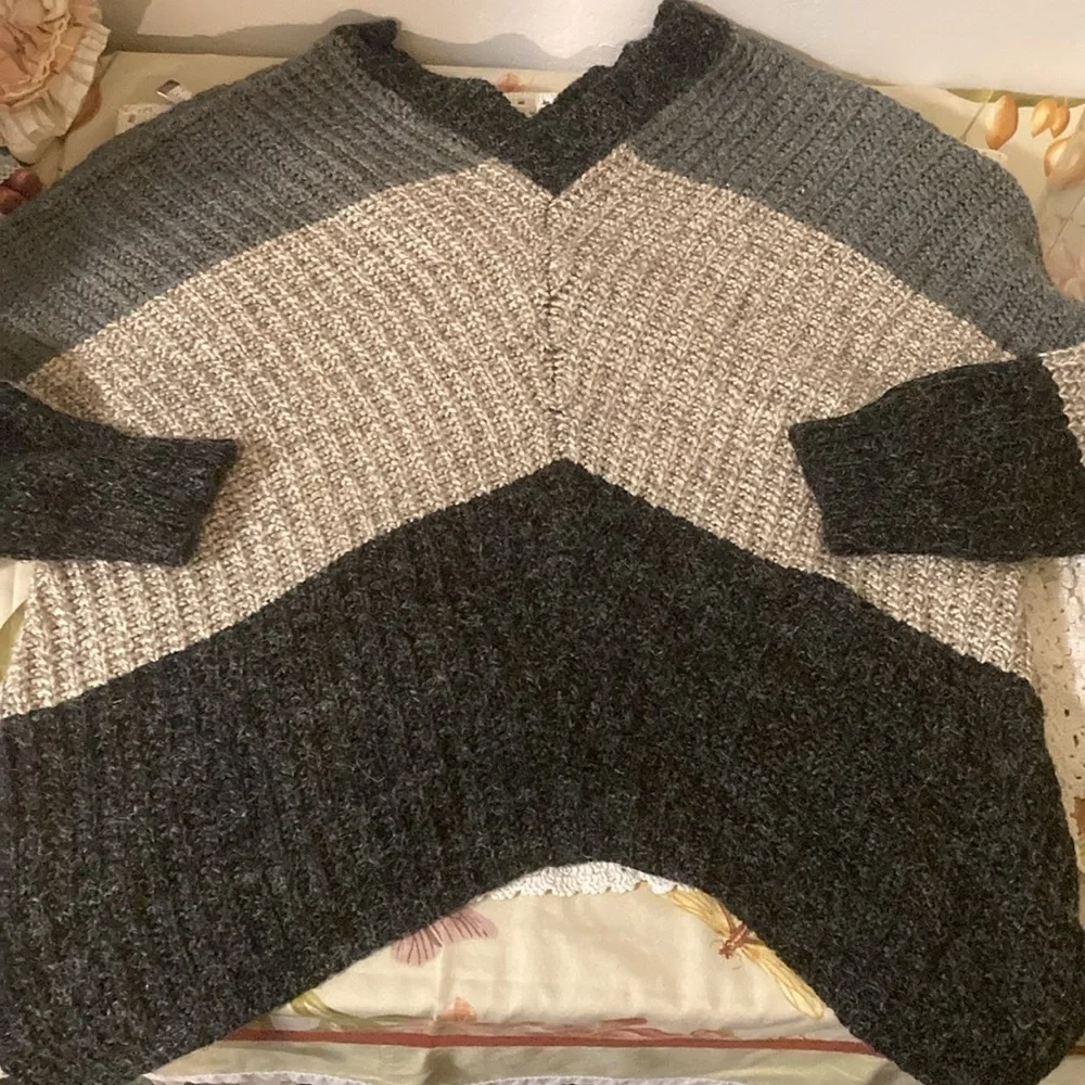 Baciano by Bacci oversized  wool blend sweater Large